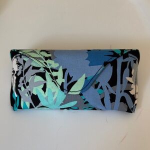 Vera Bradley Camofloral Sunglasses Case